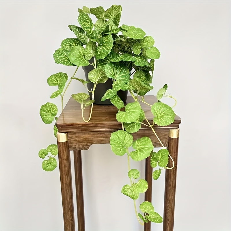 Bonsai Garden Ideas - Une plante grimpante artificielle, avec une